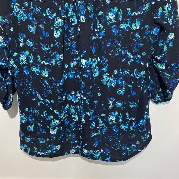 Decree Women's Navy Blue Floral V-Neck 3/4 Tab Sleeve Blouse Top Size Small - Picture 7 of 8